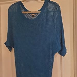 WOMEN'S SIZE MEDIUM BLUE MESH OVERSIZED TOP BY EXPRESS